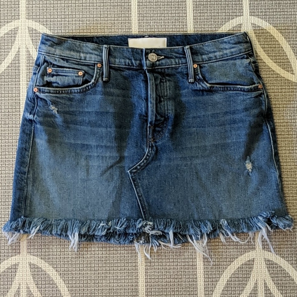 MOTHER The Tomcat Fray Mini Skirt